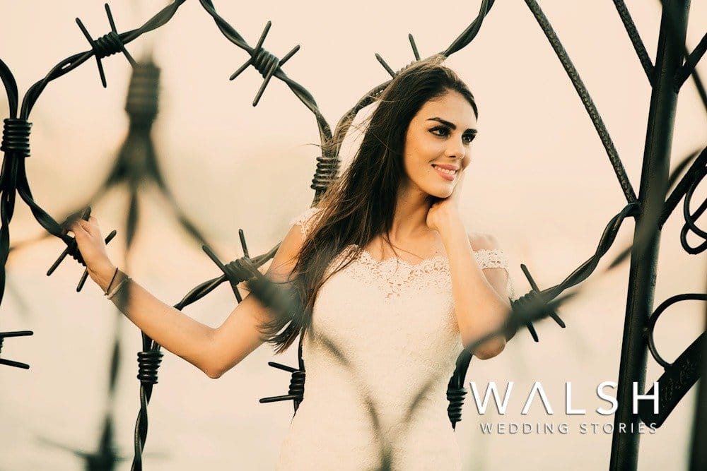 Sydney Australia Wedding photographers- bride in botanical garden