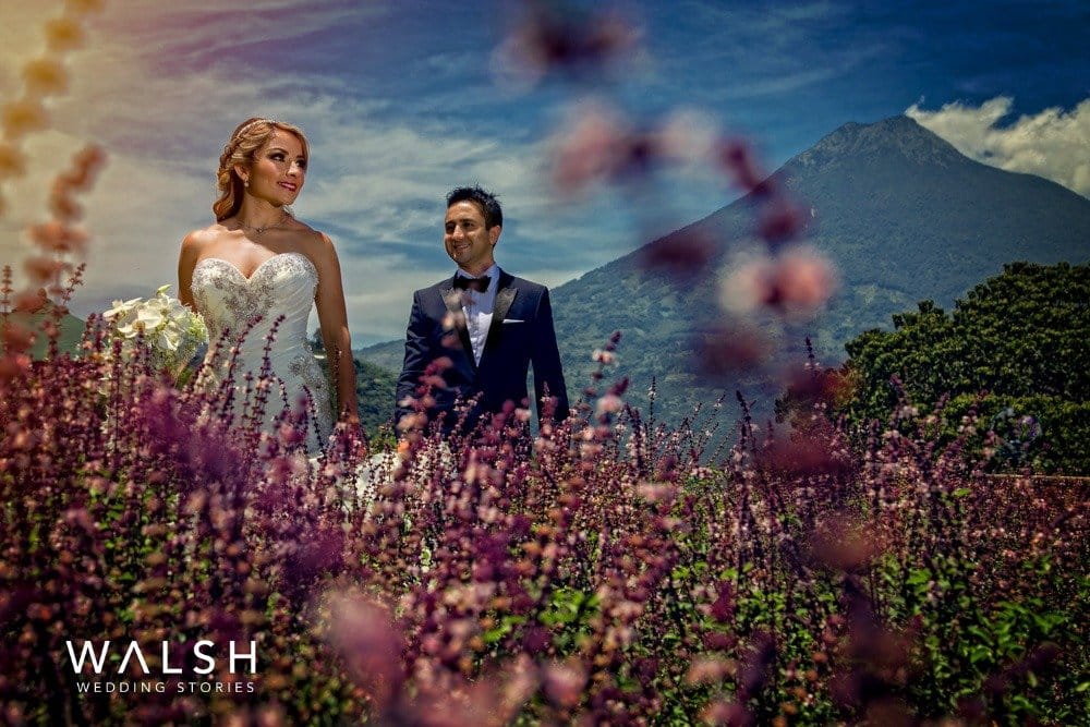 fotos de novios en santo domingo del cerro antigua guatemala