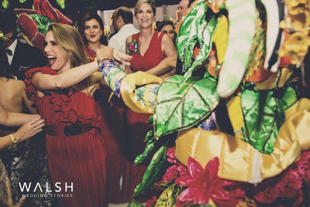 fotos de carnaval de boda en hotel crown plaza san salvador