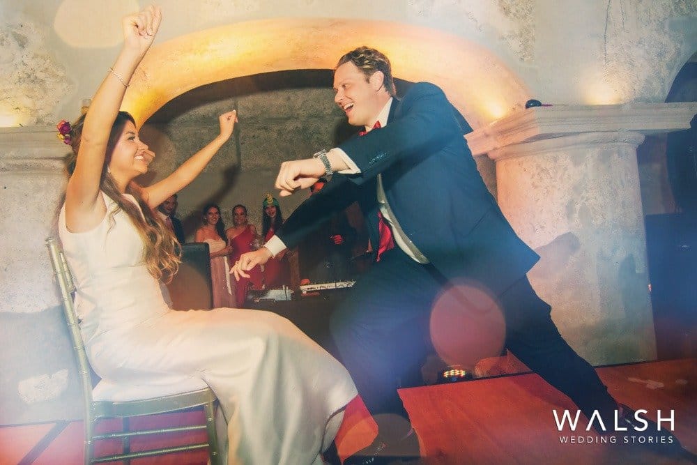 wedding photos in antigua guatemala